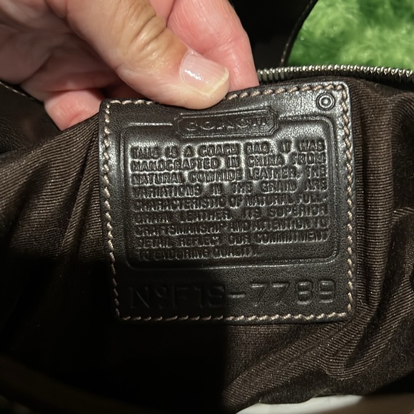 Coach shoulder bag - Picture 6 of 14